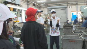 さかきオープンファクトリー　金属プレスの匠　桜井製作所を見学　坂城町中之条
