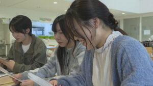 「信州ふるさとのことばフォーラム」　上田短期大学生が準備　上田市下之郷