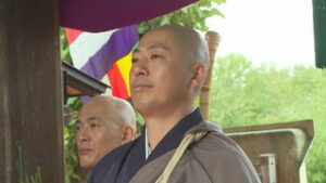 上田市諏訪形　玉祐山金窓寺　新しい住職に藤原慎康さん